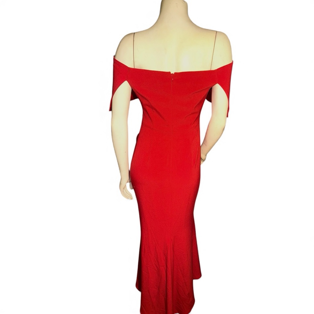 Beautiful Vince Camuto Red Off-the-Shoulder Ruched Trumpet Gown Size 6P - Picture 8 of 16